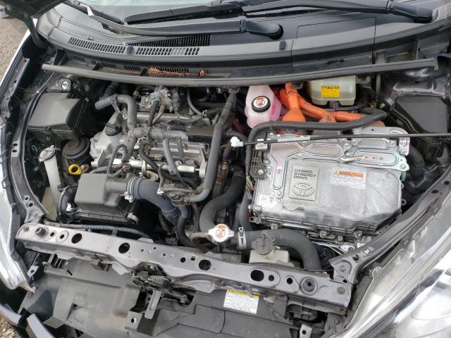 2017 TOYOTA PRIUS C JTDKDTB35H1595357