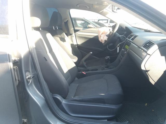 2013 VOLKSWAGEN PASSAT S - 1VWAP7A39DC102500