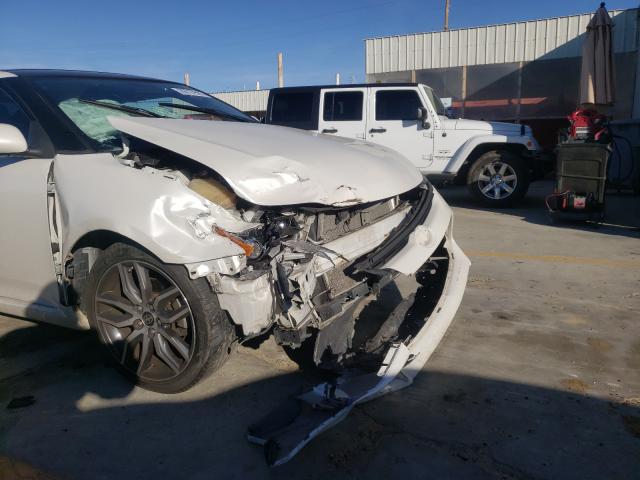 2015 TOYOTA SCION TC JTKJF5C76F3095981