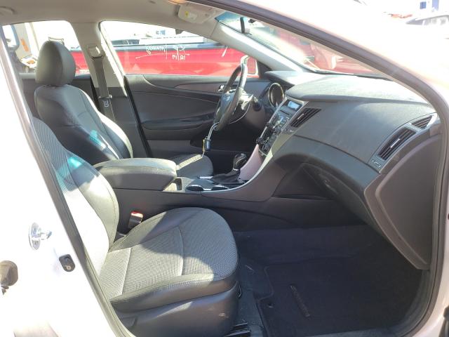 2011 HYUNDAI SONATA SE 5NPEC4AC2BH128372