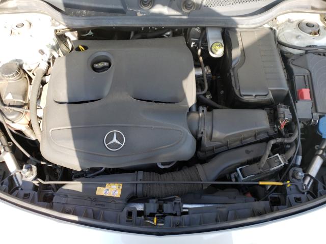 2017 MERCEDES-BENZ CLA 250 4M WDDSJ4GB7HN497427