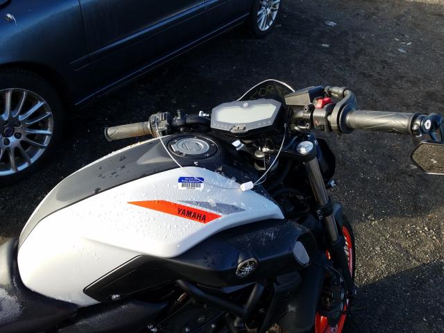 2019 YAMAHA MT07 JYARM27E9KA004761