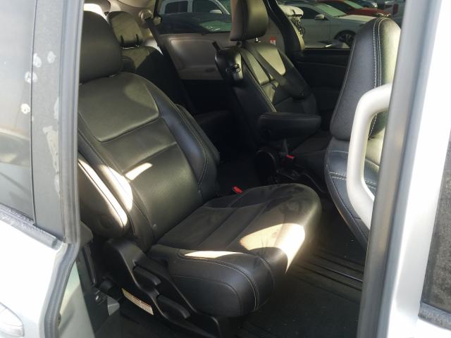 2016 TOYOTA SIENNA SE 5TDXK3DC3GS709155