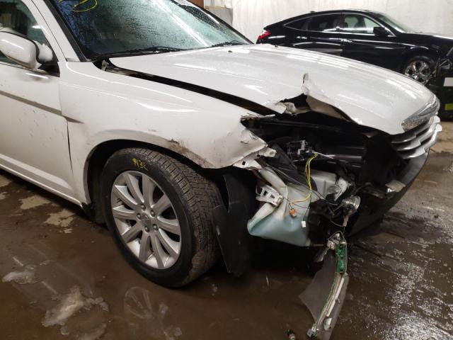 VIN 1C3CCBBGXEN106660 2014 CHRYSLER 200 no.9