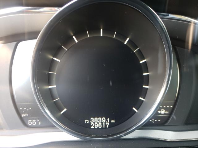 2017 VOLVO XC60 T5 IN YV440MDUXH2089935
