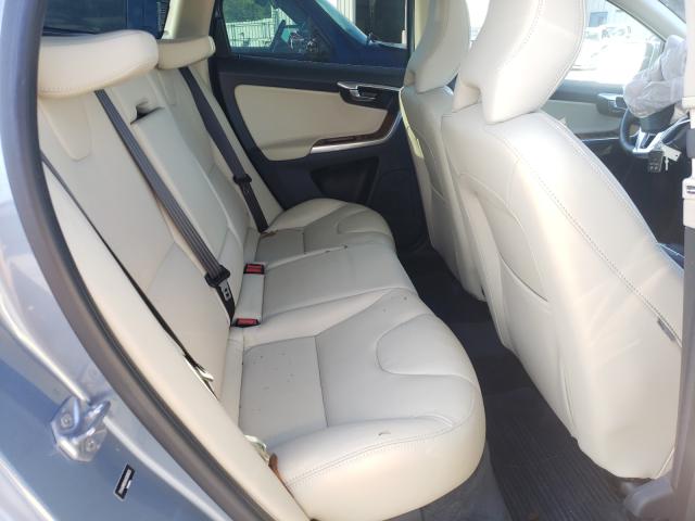 2017 VOLVO XC60 T5 IN YV440MDUXH2089935
