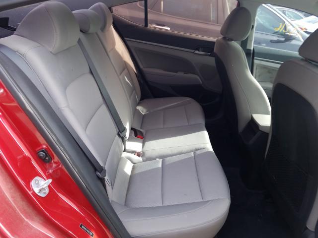 2017 HYUNDAI ELANTRA 5NPD84LF1HH037834