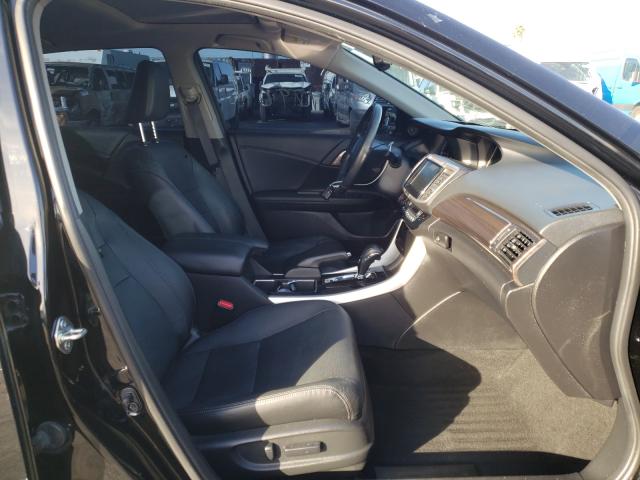 2017 HONDA ACCORD TOU 1HGCR3F92HA004620