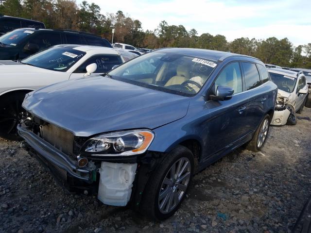 2017 VOLVO XC60 T5 IN YV440MDUXH2089935