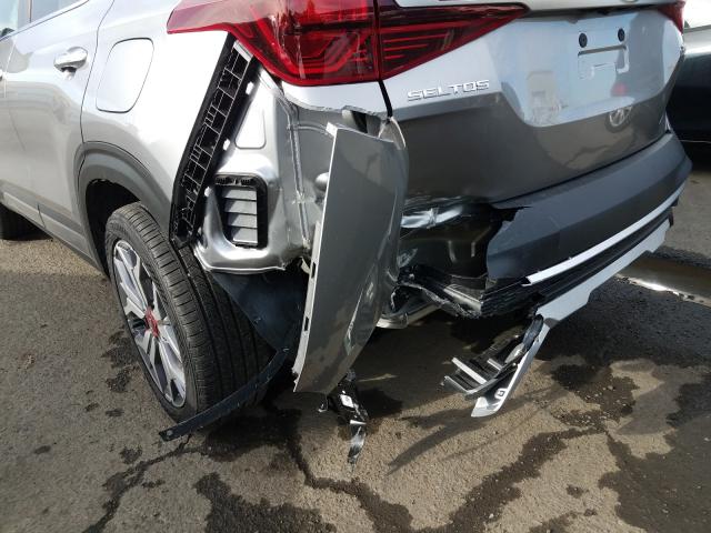 2021 KIA SELTOS SX KNDETCA21M7151876