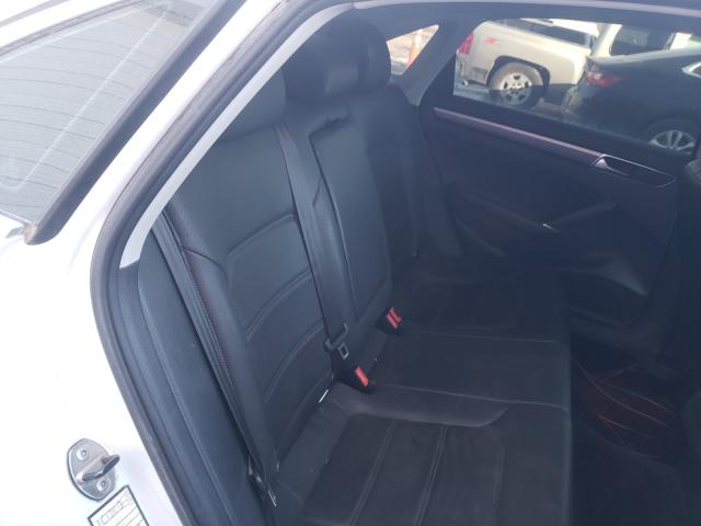 2016 VOLKSWAGEN PASSAT 1VWAT7A3XGC048141