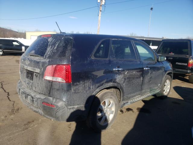 2013 KIA SORENTO 5XYKTDA65DG329268