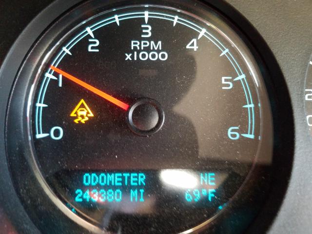 2011 CHEVROLET TAHOE C150 1GNSCBE01BR132128