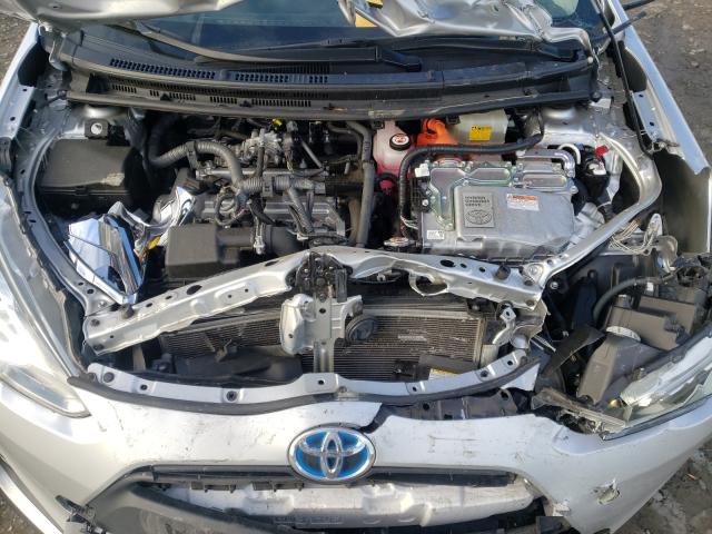 2017 TOYOTA PRIUS C - JTDKDTB37H1593688