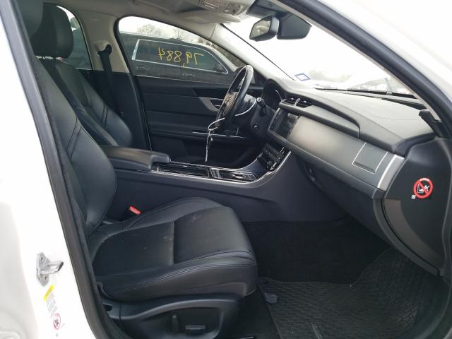 2016 JAGUAR XF PREMIUM SAJBD4BV9GCY14400