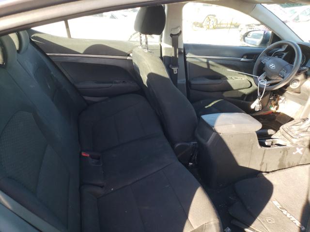 2019 HYUNDAI ELANTRA SE 5NPD74LF5KH468378