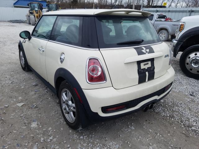 2011 MINI COOPER S WMWSV3C58BTY15631