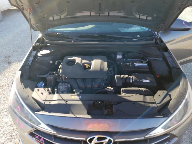 2019 HYUNDAI ELANTRA SE 5NPD74LF5KH468378