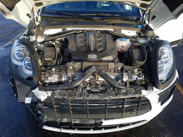 2015 PORSCHE MACAN S WP1AB2A54FLB55029