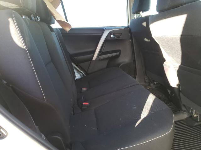 2018 TOYOTA RAV4 ADVEN 2T3RFREV9JW704225