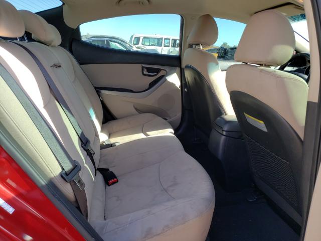 2016 HYUNDAI ELANTRA KMHDH4AE8GU637132