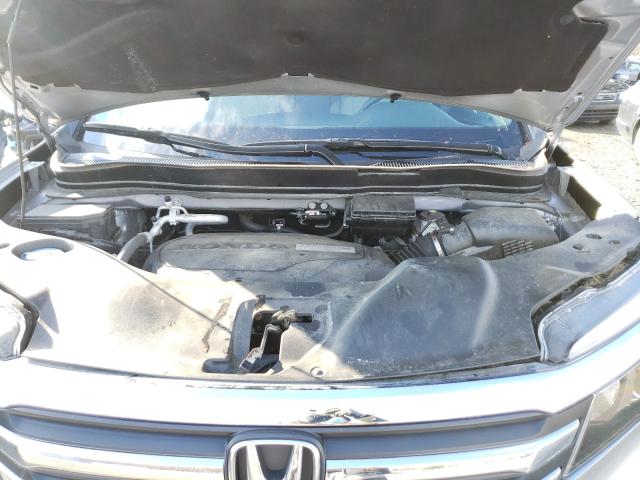 2017 HONDA PILOT LX 5FNYF6H19HB080302