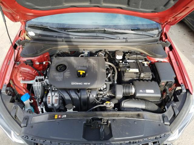 2017 HYUNDAI ELANTRA 5NPD84LF1HH037834