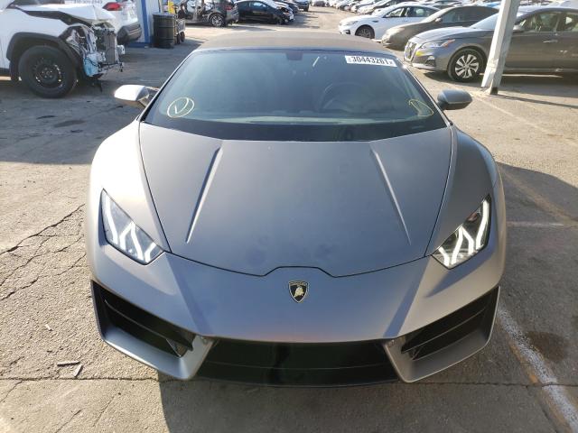 VIN ZHWUR2ZF8JLA09386 2018 Lamborghini Huracan no.9