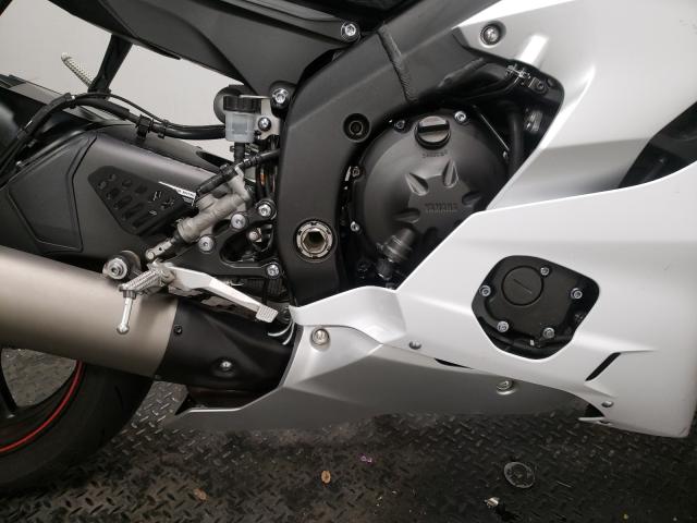 2018 YAMAHA YZFR6 C JYARJ28Y2JA001801
