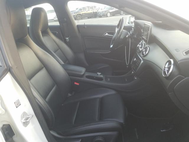 2016 MERCEDES-BENZ CLA 250 - WDDSJ4EB9GN308780