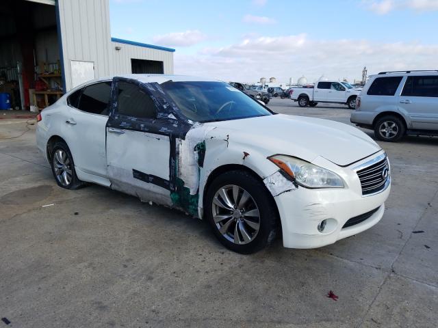 2014 INFINITI Q70 3.7