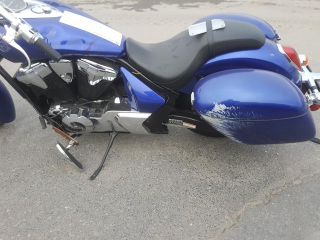 2015 HONDA VT1300 CR JH2SC6602FK500384