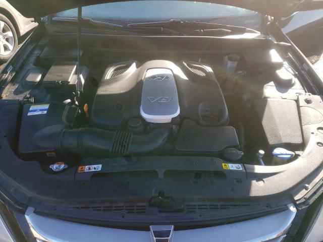 2012 HYUNDAI GENESIS 4. KMHGC4DF4CU181916