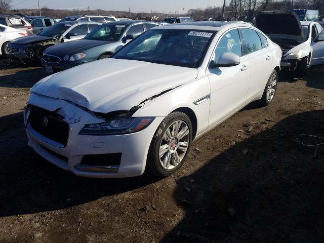 2017 JAGUAR XF PREMIUM SAJBD4BVXHCY35810