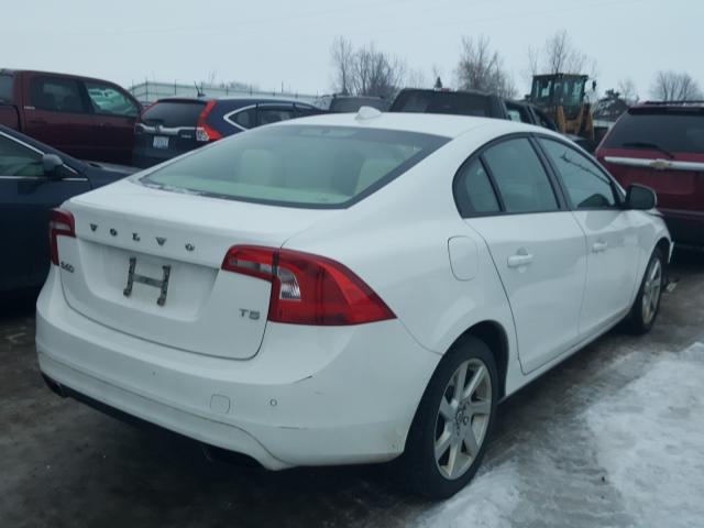 2015 VOLVO S60 YV140MFJ6F2357618