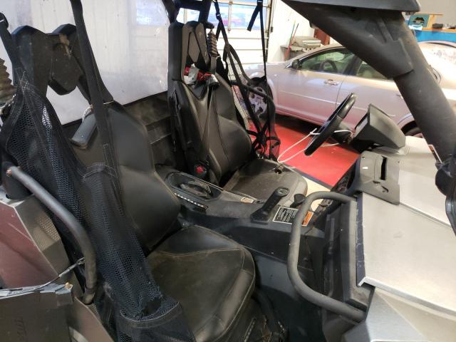 2017 CAN-AM COMMANDER 3JBKKAN22HJ001389