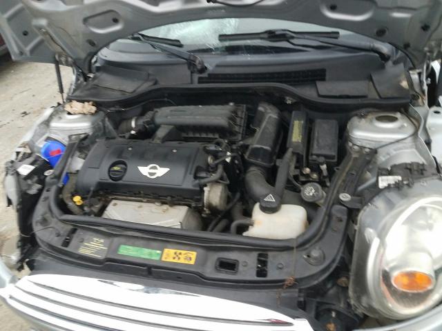2010 MINI COOPER CLU WMWML3C52ATX37201