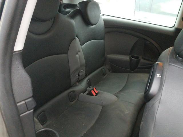 2010 MINI COOPER CLU WMWML3C52ATX37201