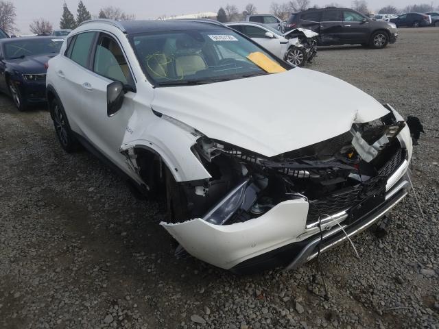 2019 INFINITI QX30 LUXE - SJKCH5CR3KA011887