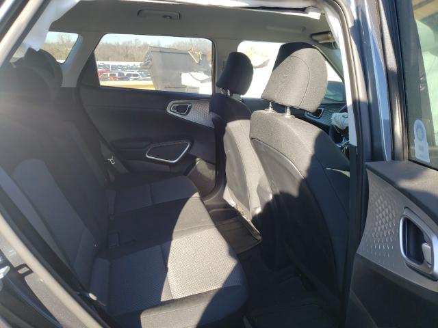 2020 KIA SOUL LX KNDJ23AU6L7719895