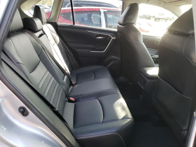 2019 TOYOTA RAV4 XLE P JTMC1RFV4KD033998