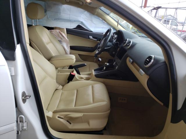 2011 AUDI A3 PREMIUM WAUBJAFM0BA073174
