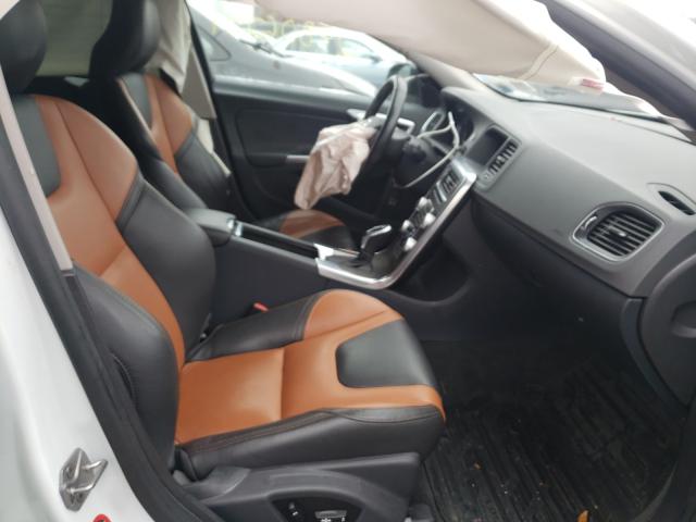 2016 VOLVO V60 CROSS YV4612HK0G1008822