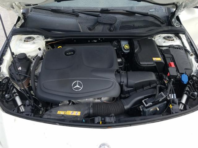 2015 MERCEDES-BENZ CLA 250 4M WDDSJ4GBXFN213205