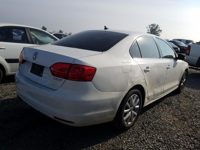 2011 VOLKSWAGEN JETTA SE - 3VWDZ7AJ6BM323389