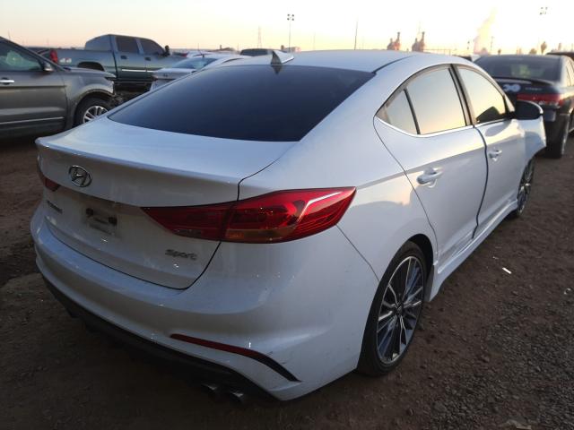 2018 HYUNDAI ELANTRA SP KMHD04LB1JU453121