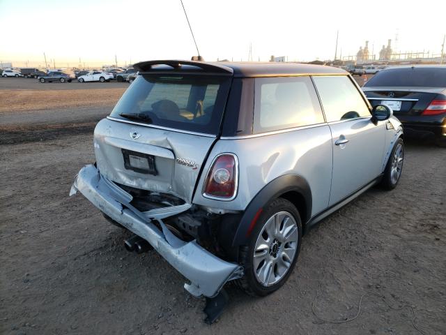 2010 MINI COOPER WMWMF7C57ATW88849
