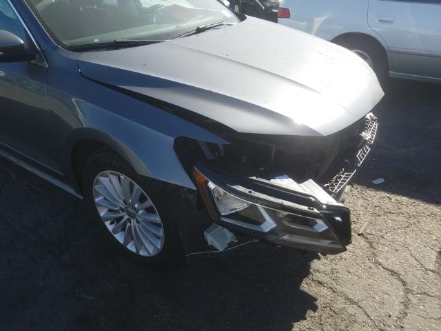 2017 VOLKSWAGEN PASSAT SE 1VWBT7A32HC003698