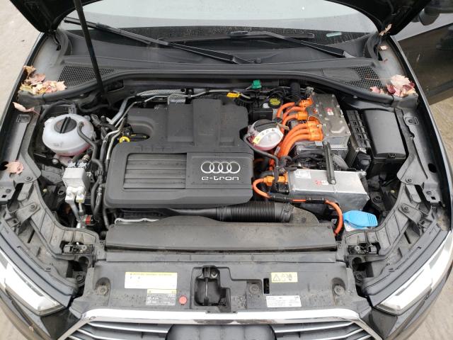 2017 AUDI A3 E-TRON WAUUPBFF0HA147930