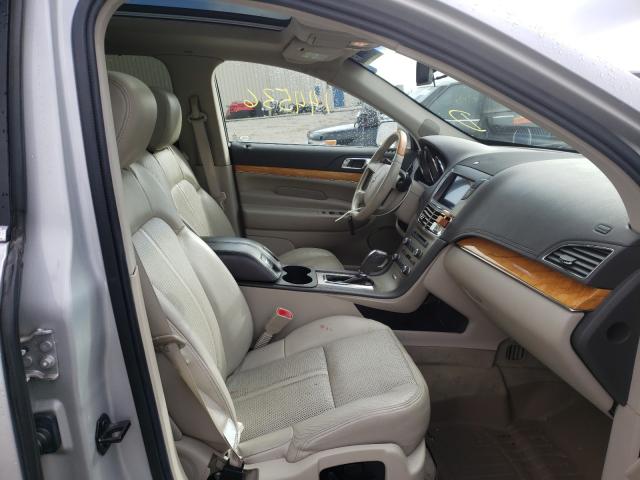 2011 LINCOLN MKT 2LMHJ5AR4BBJ51998